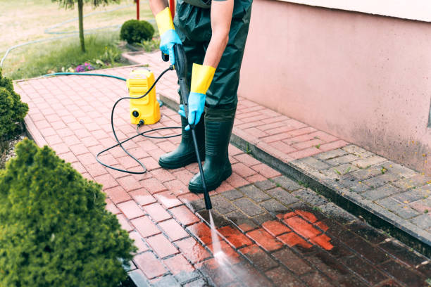 Best Garage Pressure Washing  in Wallingford Center, CT